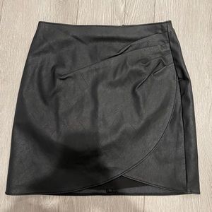 Abercrombie and Fitch NWT XXS faux leather skirt